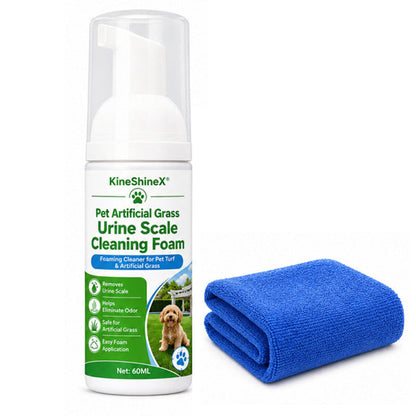 🐾🌿 Schiuma detergente per erba artificiale per animali domestici – agisce su residui di urina e odori di ammoniaca. La schiuma facile da applicare rimuove i residui, è delicata sul prato. Rinnova il tuo prato in un attimo! 💦✅