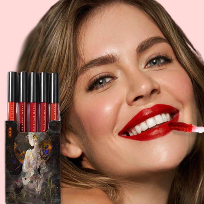 Bel regalo per donne delicate! Smalto per rossetto opaco vellutato ant Bel regalo per donne delicate! Smalto per rossetto opaco vellutato ant
